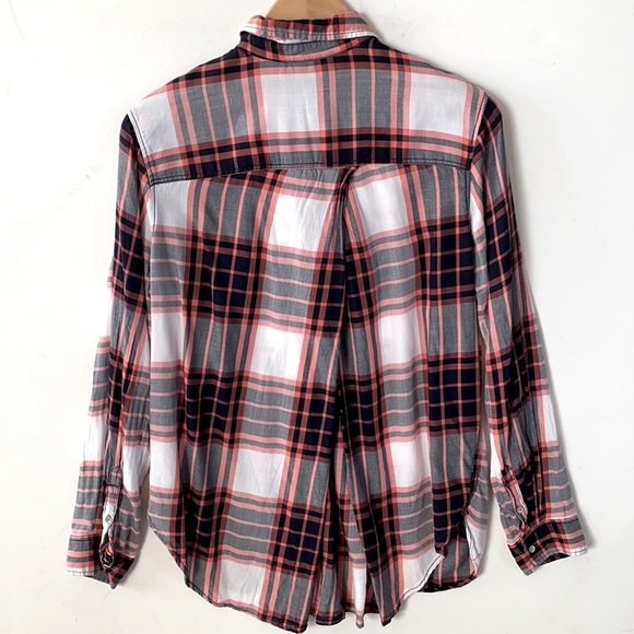 STYLUS Women’s Pink, White & Navy Blue Long Sleeve Button-Down Shirt, Size L - Picture 6 of 7